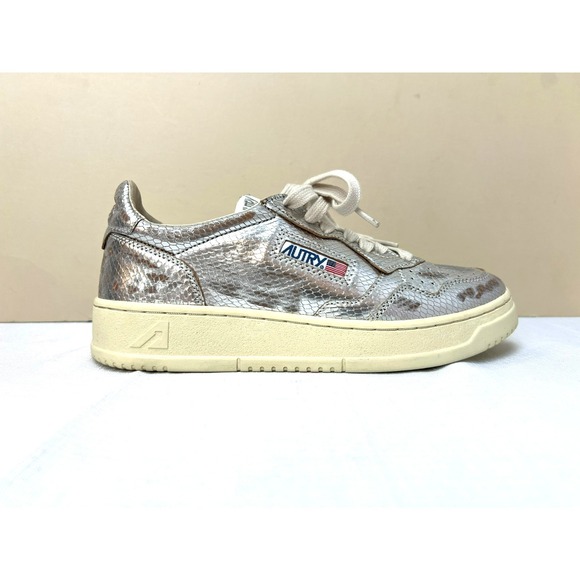 Autry Metalist Low Top Sneaker Metallic Silver Python Flat Form Round Toe SZ 8.5 - Picture 2 of 9